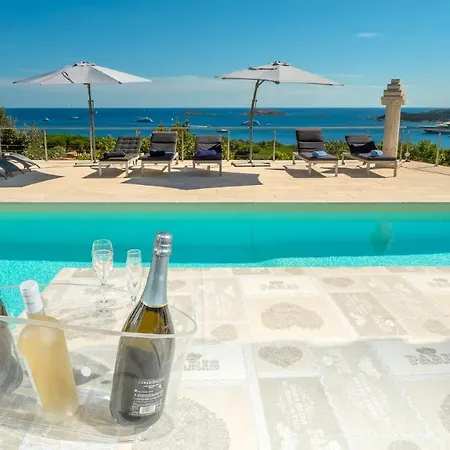 Purple 10&2, Emma Villas Porto Cervo