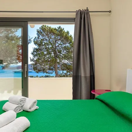 Purple 10&2, Emma Villas Porto Cervo