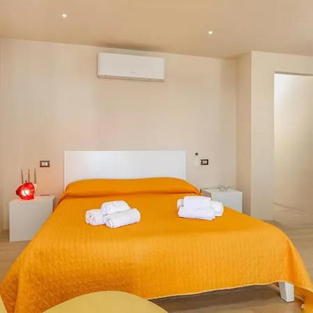Purple 10&2, Emma Villas * Porto Cervo