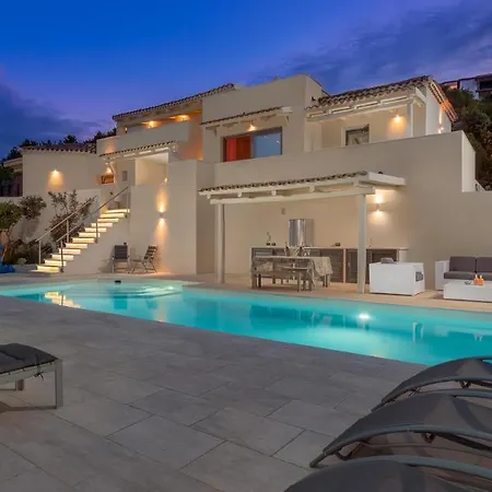 Purple 10&2, Emma Villas Porto Cervo