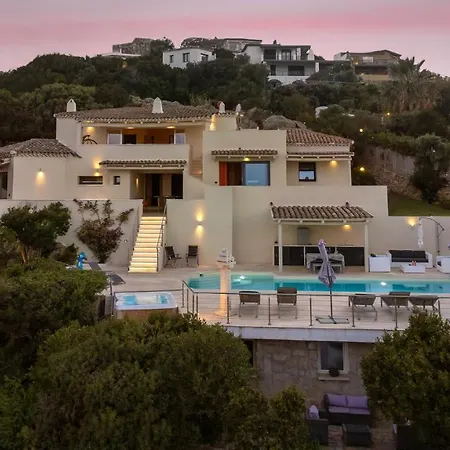 Purple 10&2, Emma Villas Villa