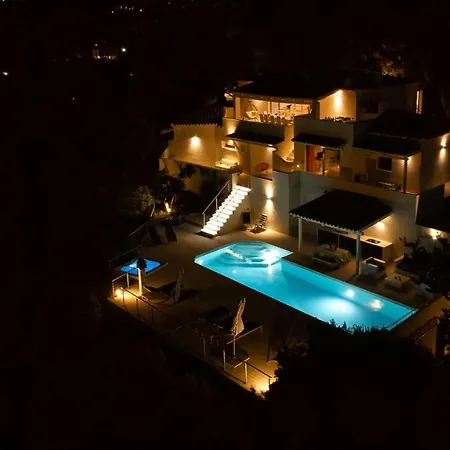 Purple 10&2, Emma Villas Porto Cervo